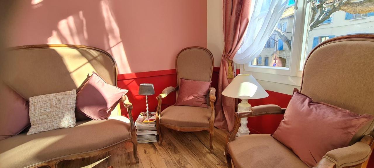 Hotel Des Artistes Тараскон Екстериор снимка