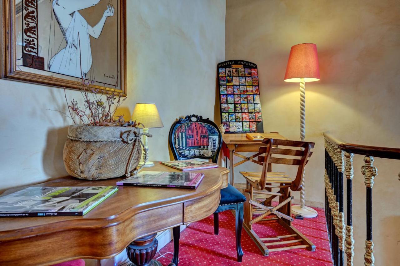 Hotel Des Artistes Тараскон Екстериор снимка