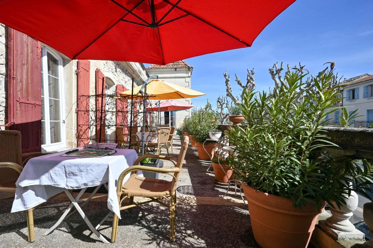 Hotel Des Artistes Тараскон Екстериор снимка